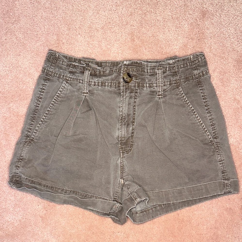 American Eagle Super Stretch Paper Bag Khaki Cargo Style Shorts